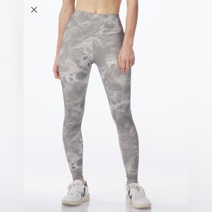 Glyder Silver Fog Leggings